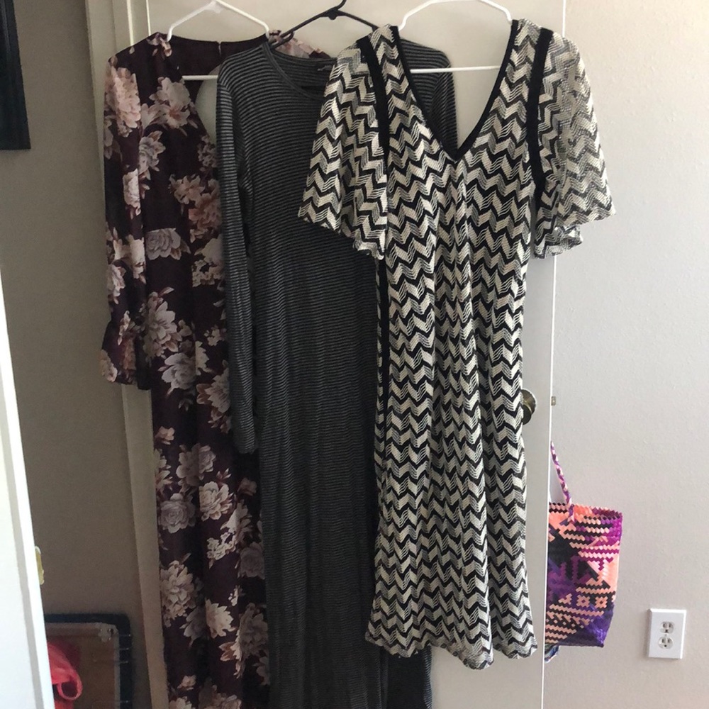2 Zara dresses, one forever 21 one.